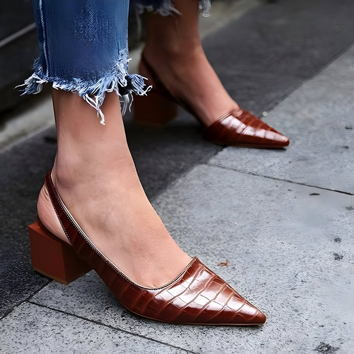 Pointed Toe Slingback Comfort Heels