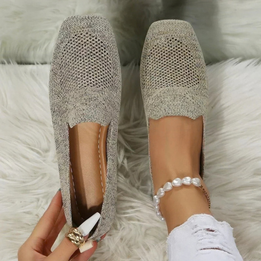 Relaxed Shoes Womens