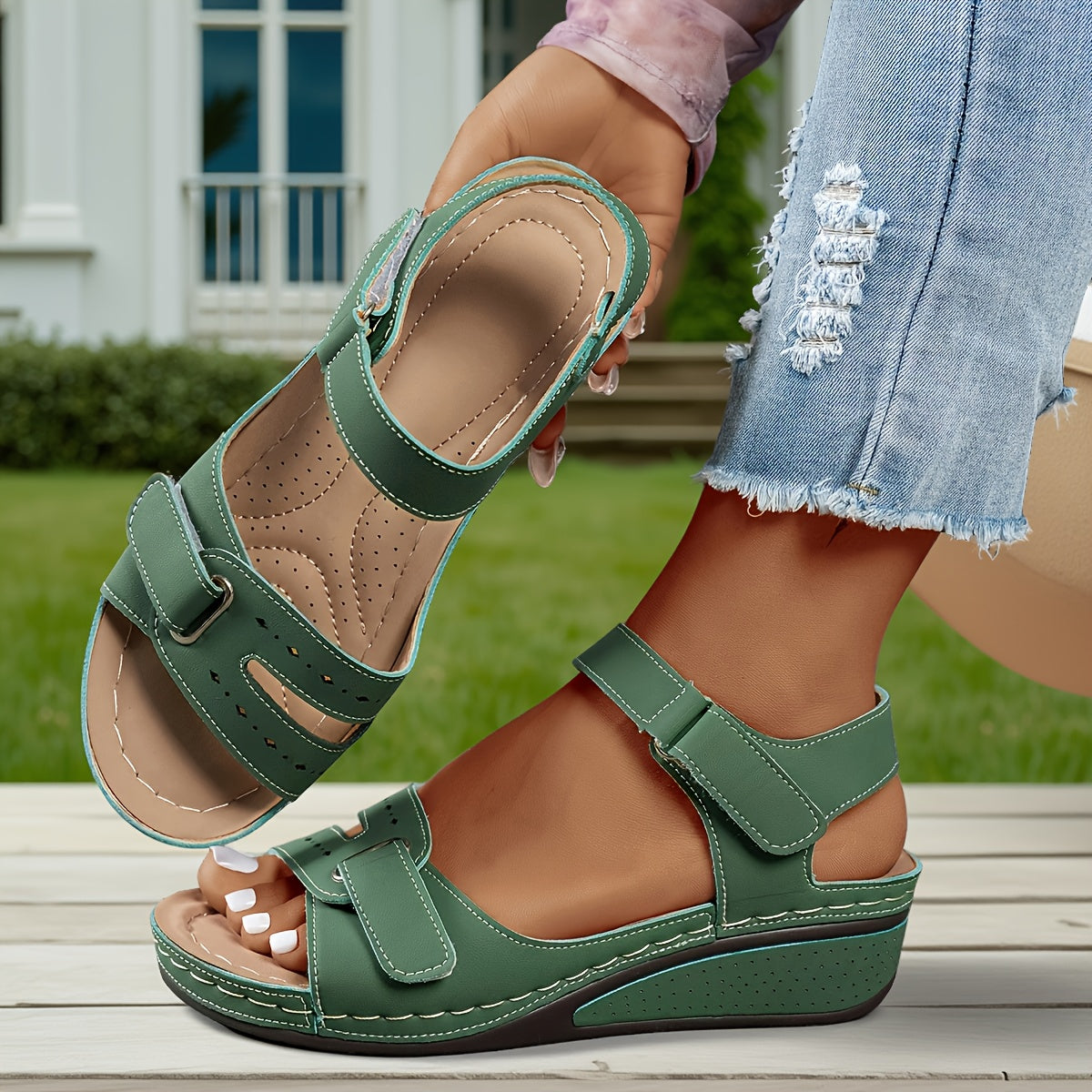 Comfortable Roman Wedge Sandals