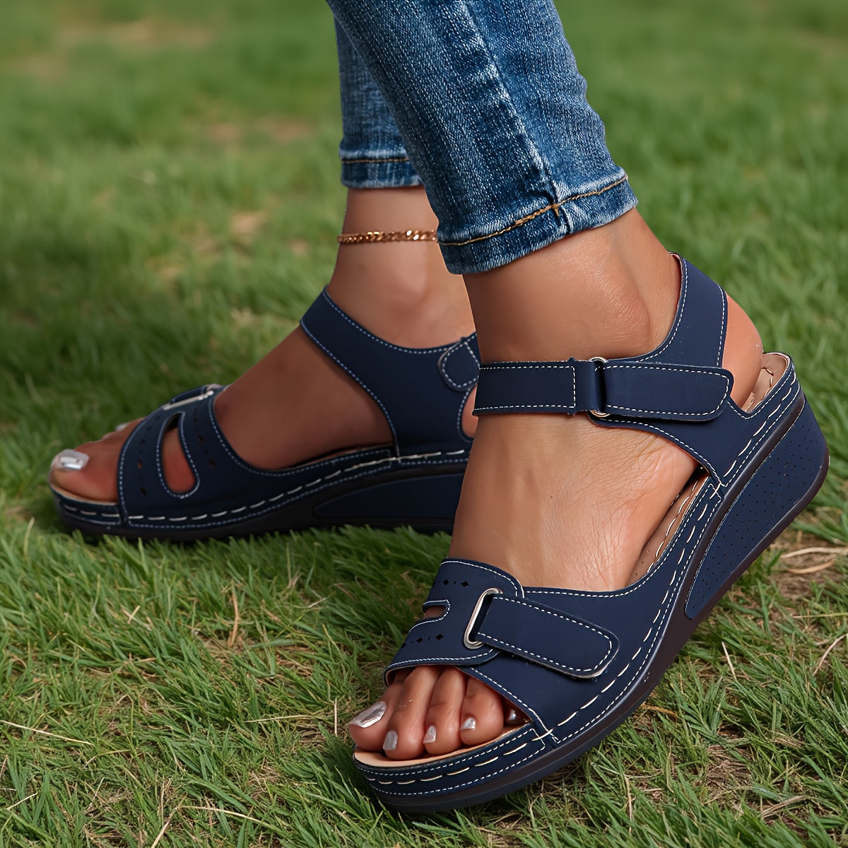 Comfortable Roman Wedge Sandals