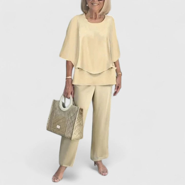 Elegant Women's Loungewear Two-Piece Set for Effortless Style & Comfort 3
