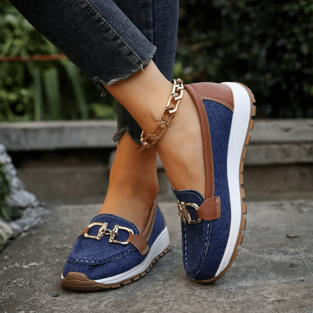 Leather Chain Detail Loafers