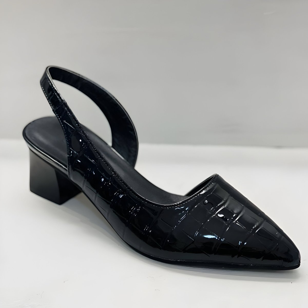 Pointed Toe Slingback Comfort Heels