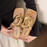 Chic Beach Flat Sandals