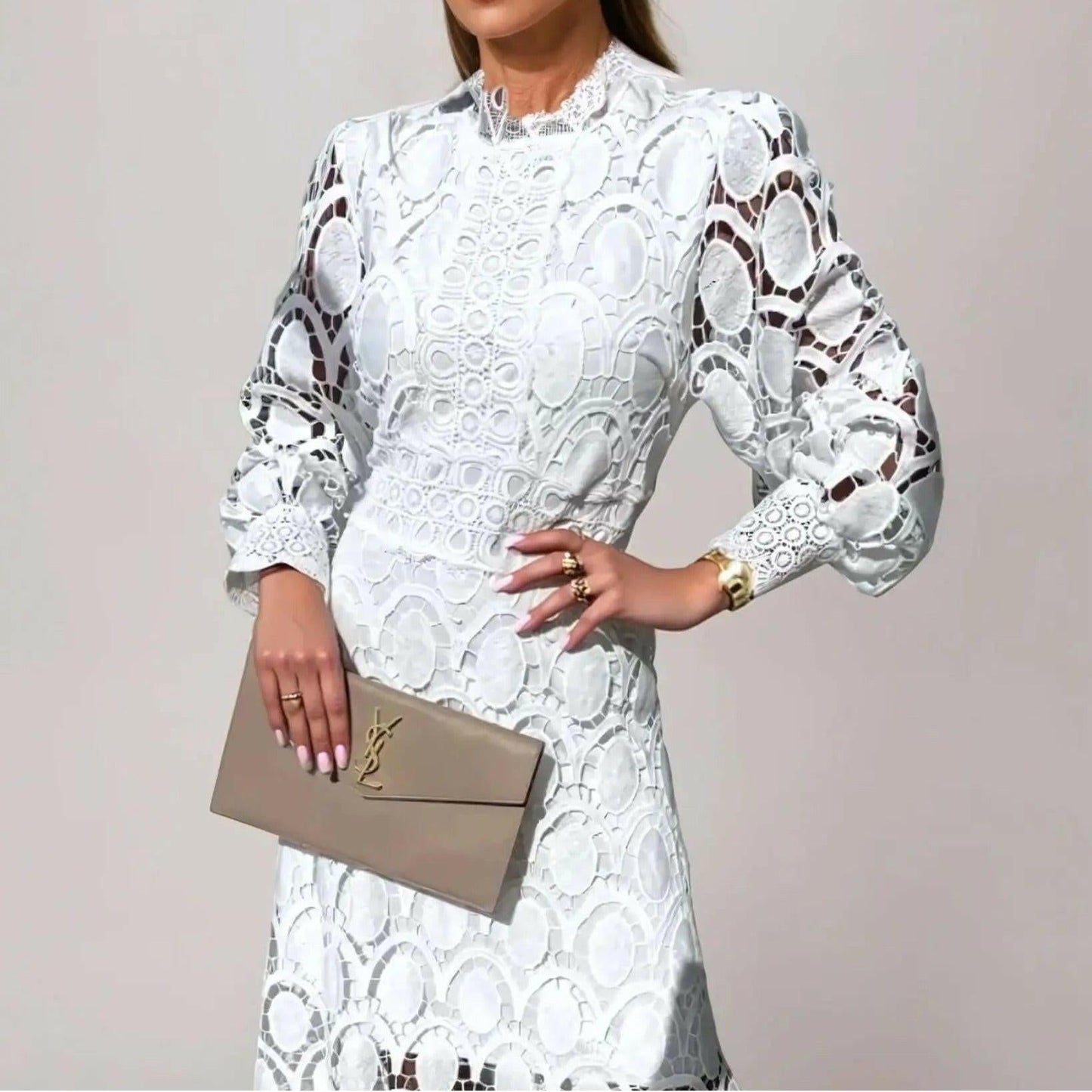 Elegant Lace Evening Dress